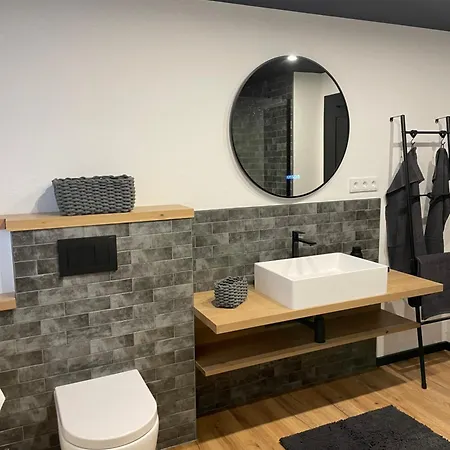 Naach Mattes Nyaraló