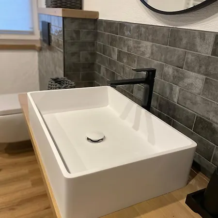 Nyaraló Naach Mattes *