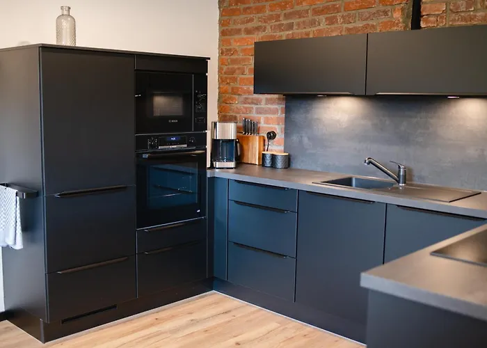 Naach Mattes * 블랑켄하임